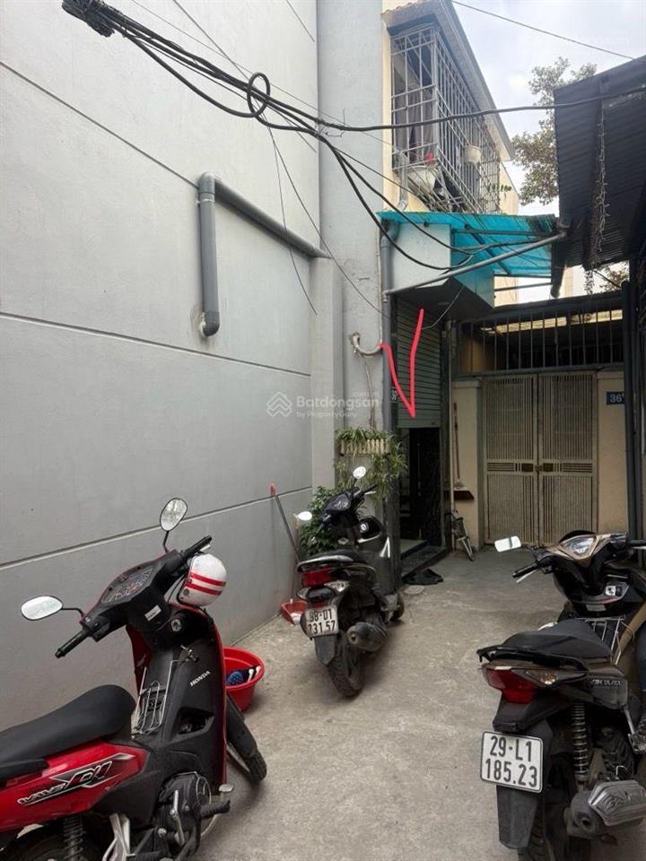 5 tỷ có thương lượng chính chủ cần bán đất tặng nhà 2 tầng 3 ngủ dân xây kiên cố diện tích 35m2