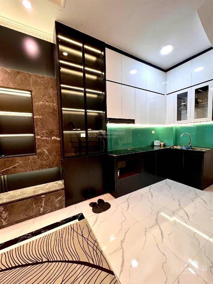 Ngộp ngân hàng chủ cắt lỗ kịch sàn chỉ 5.7 tỷ có căn 5 tầng 35m2 mới coong full nội thất gần c 1 2