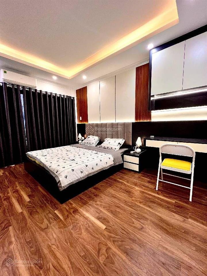Ngộp ngân hàng chủ cắt lỗ kịch sàn chỉ 5.7 tỷ có căn 5 tầng 35m2 mới coong full nội thất gần c 1 2