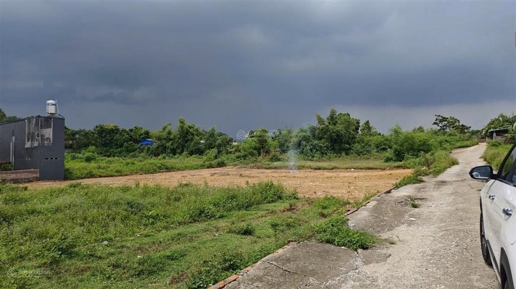 Hàng f0 cách kcn tam dương chỉ 600m
tại giếng mát  tam dương  phú thọ  diện tích từ 8096m2 thổ