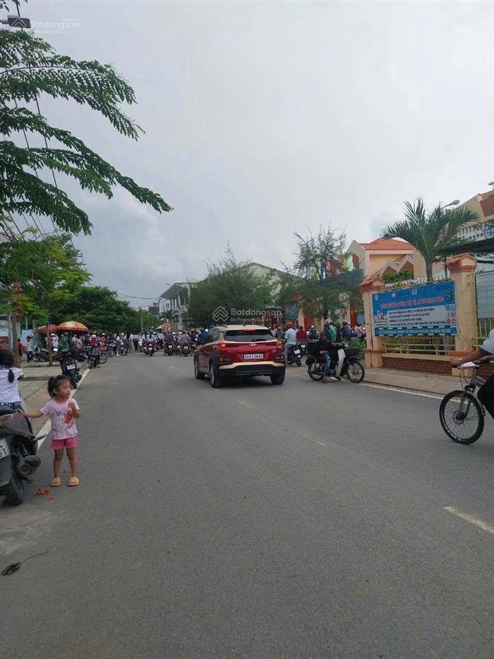 Hailongreal đất 36tr/m2, dt 5x26.5m, 132.5m2, khu 2ha, lê thị tám, đối diện trường học lê lợi