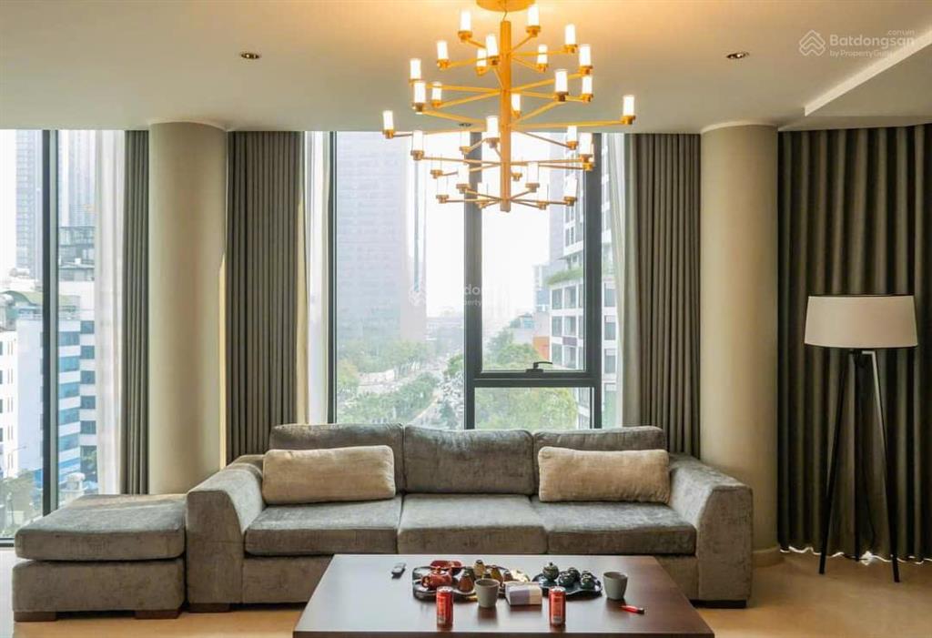 Cho thuê 160tr/tháng tòa nhà lô góc mặt phố liễu giai 106m2 9tầng thang máy 1hầm mt8m 132tỷ ba đình