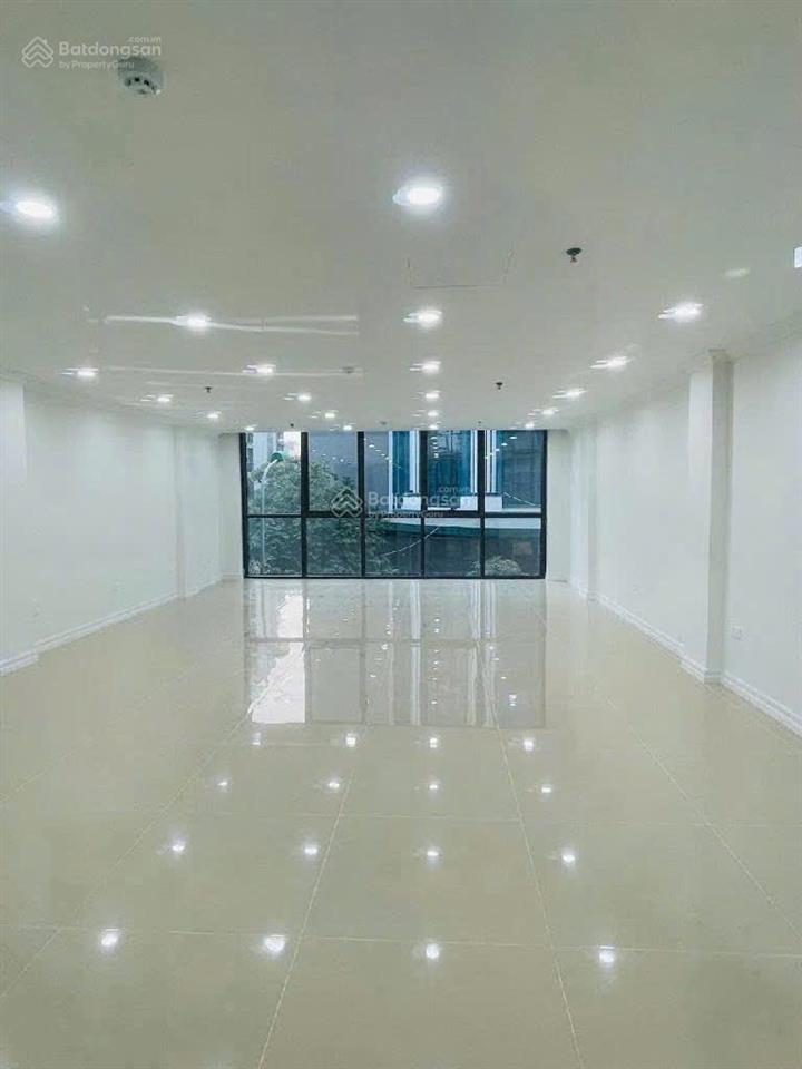 Tòa v phòng dòng tiền 300tr/th mặt phố nguyễn văn huyên 188m2 10t thmáy 1 hầm mt8,1m 179tỷ cầu giấy
