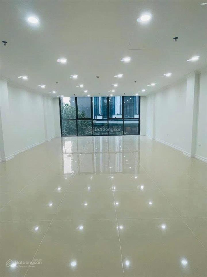 Tòa v phòng dòng tiền 300tr/th mặt phố nguyễn văn huyên 188m2 10t thmáy 1 hầm mt8,1m 179tỷ cầu giấy