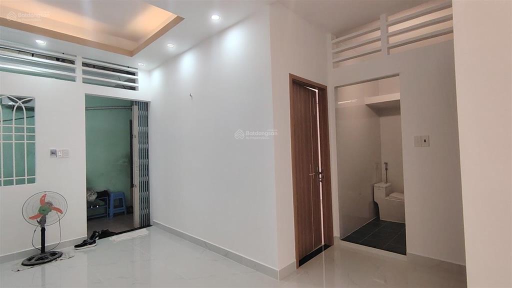 Cc 548 phạm văn đồng 3pn shr full nội thất giá 3,2tỷ