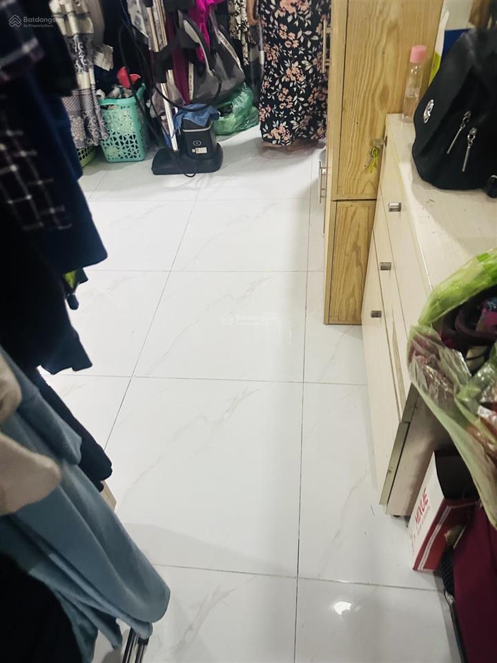 Quận 5 cc dương tử giang tầng 1 shr 64m 2pn full nội thất giá 2,12tỷ