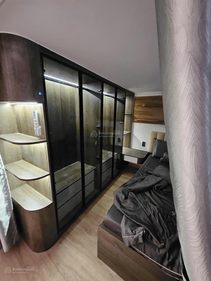 Quận 5 cc vạn kiếp full nội thất shr 2pn giá 2,5 tỷ