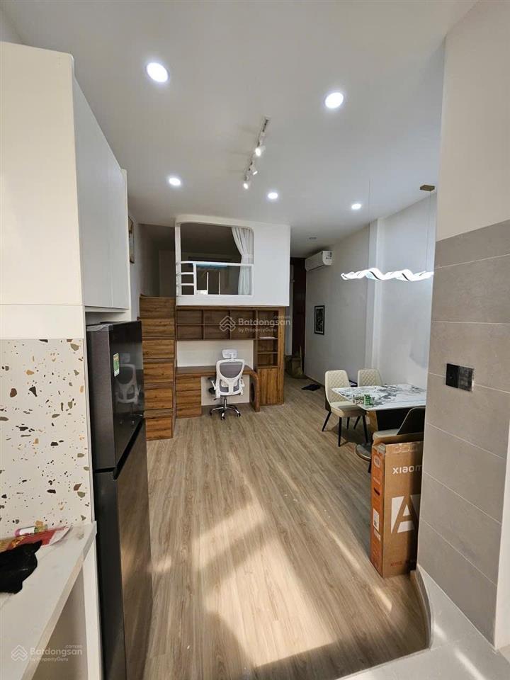 Quận 5 cc vạn kiếp full nội thất shr 2pn giá 2,5 tỷ