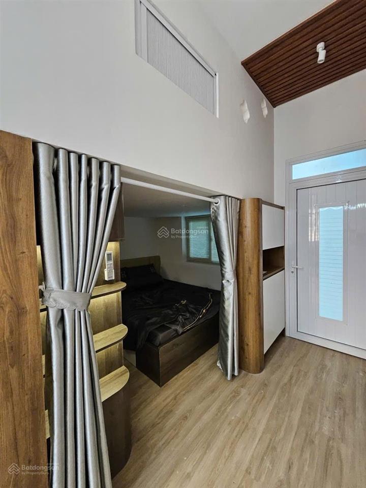 Quận 5 cc vạn kiếp full nội thất shr 2pn giá 2,5 tỷ