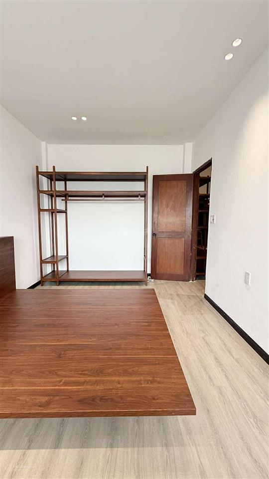 Bình thạnh  cc 23/49 lê văn duyệt 60m2 2pn ban công view trường sa giá 3,69tỷ