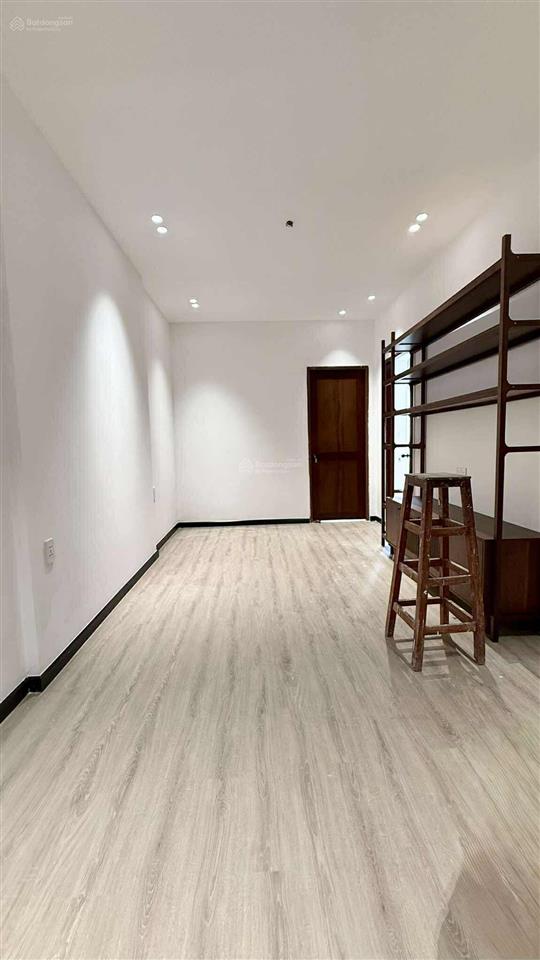 Bình thạnh  cc 23/49 lê văn duyệt 60m2 2pn ban công view trường sa giá 3,69tỷ