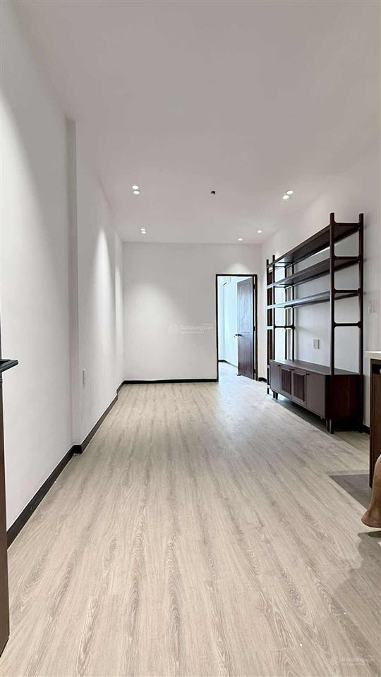 Bình thạnh  cc 23/49 lê văn duyệt 60m2 2pn ban công view trường sa giá 3,69tỷ