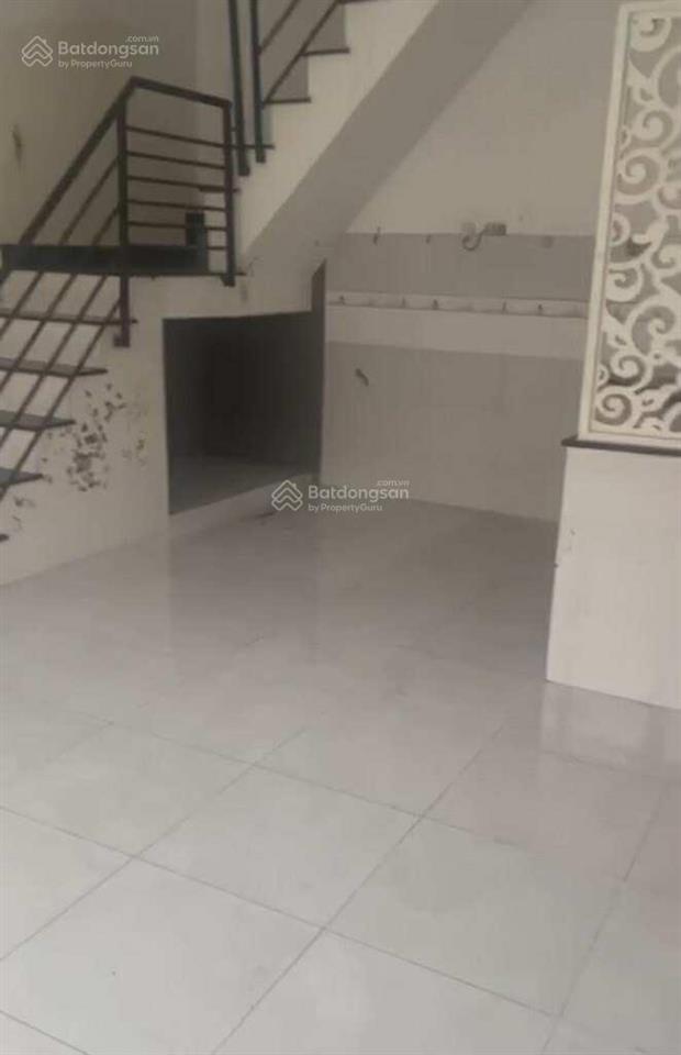 Bán nhà mặt tiền chợ linh xuân, 66m2 hẻm ô tô thông, giá 3,74 tỷ.