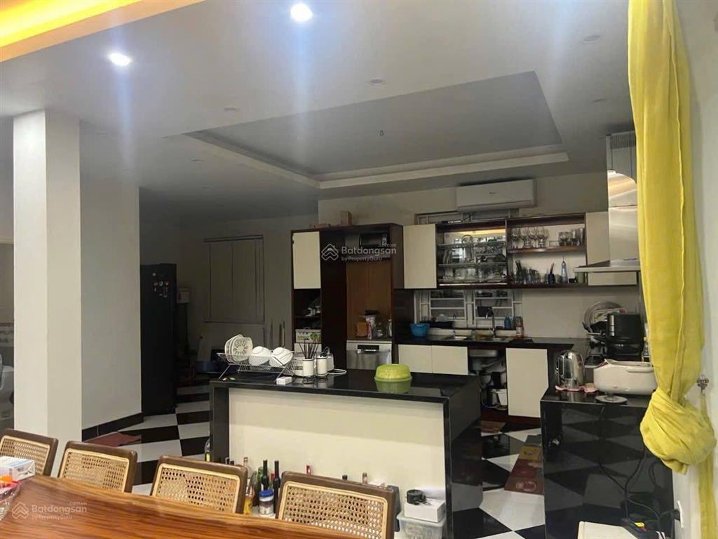 Biệt thự văn phú  217m  mt 10m  không lỗi  thang máy  giá đầu tư 36,8 tỷ