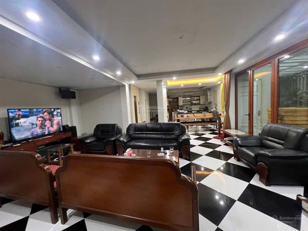 Biệt thự văn phú  217m  mt 10m  không lỗi  thang máy  giá đầu tư 36,8 tỷ