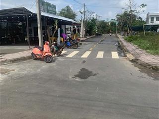 Siêu phẩm lô cuối sát ql1a, gần chợ quán gò, gần kcn nam thăng bình đang thi công, giá chỉ 1,3 tỷ