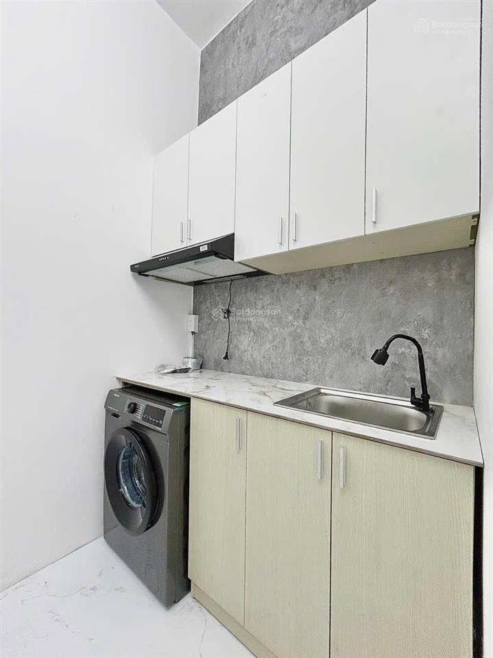 Cho thuê căn hộ 1 phòng ngủ máy giặt riêng mới gần ngã tư hàng xanh quận bình thạnh  0337 740 ***