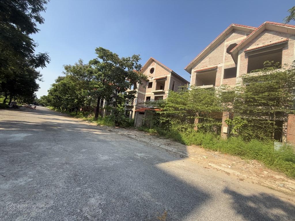 Biệt thự đáng sống tại thị trấn quang minh , mê linh , hà nội 22,7 tỷ 351,6m2