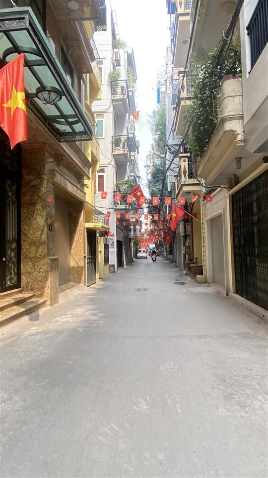 Siêu hiếm, hoa hậu phân lô, ô tô tránh, láng hạ, ba đình, 66m, mặt tiền 5m, 6 tầng thang máy, 27 tỷ