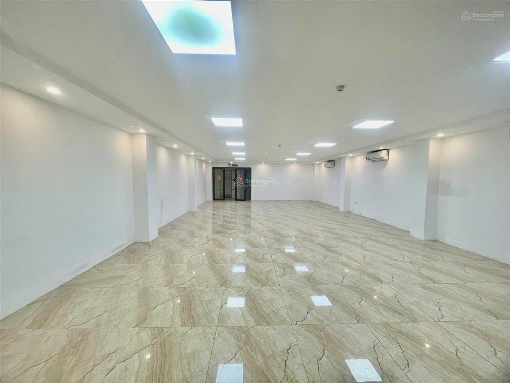 Bql toà nhà cần cho thuê tại nam từ liêm diện tích 170m2 còn sàn duy nhất giá cực rẻ chỉ 180k/m2