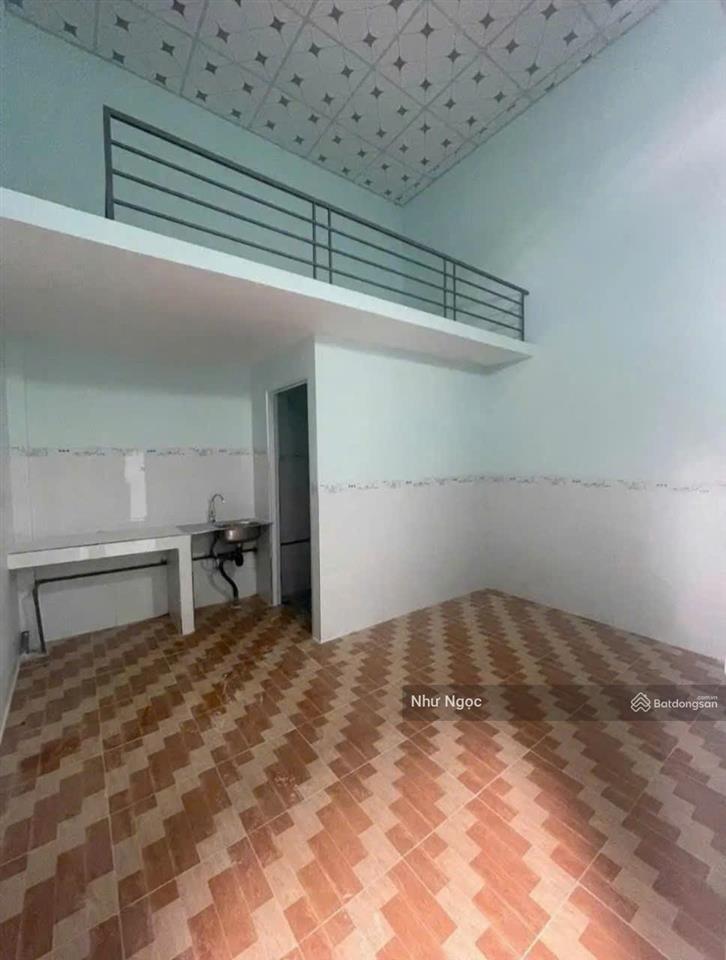 Bán gấp dãy trọ 300m2, có 18 phòng + 2 kiot thu nhập 32tr/tháng ngay chợ phú lạc, phong phú, tphcm