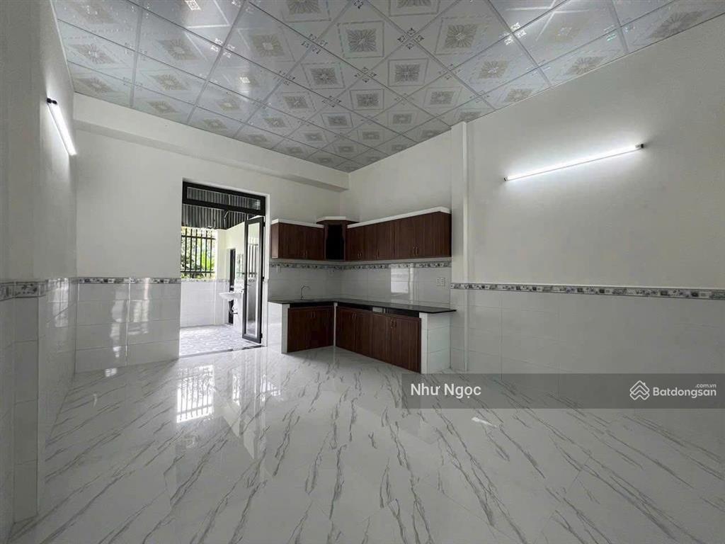 Chính chủ bán nhà riêng trệt lầu 120m2 ngay chợ phú lạc phong phú, tphcm. sổ hồng riêng