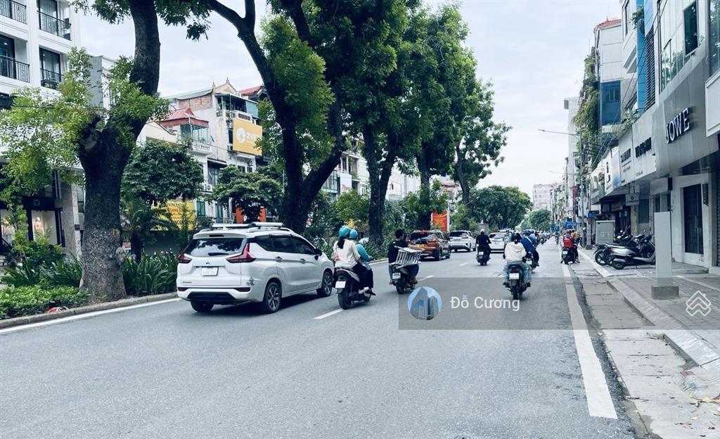 Hot + vip  bán nhà mặt phố kim mã  82m2 x 4 tầng + mặt tiền 5m  phù hợp kinh doanh mọi mô hình