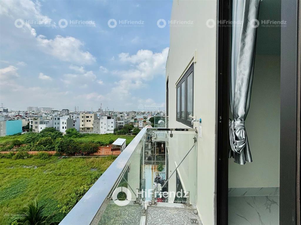 Căn hộ dịch vụ ban công  full nội thất  ngay aeon tân phú  đại học công thương