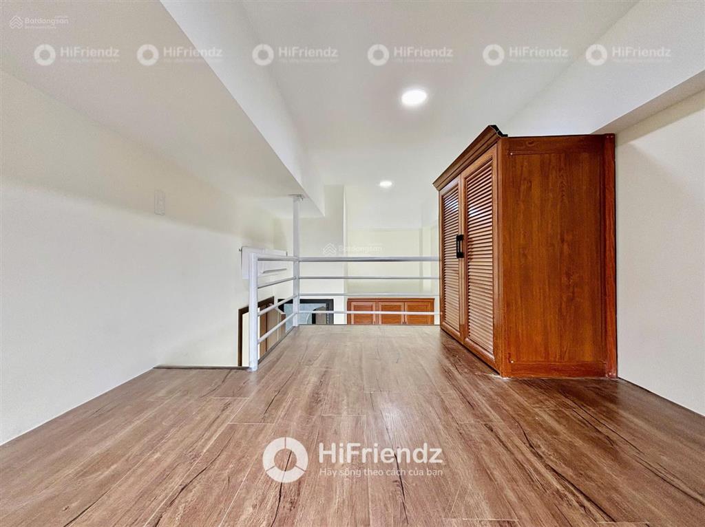 Căn hộ dịch vụ ban công  full nội thất  ngay aeon tân phú  đại học công thương