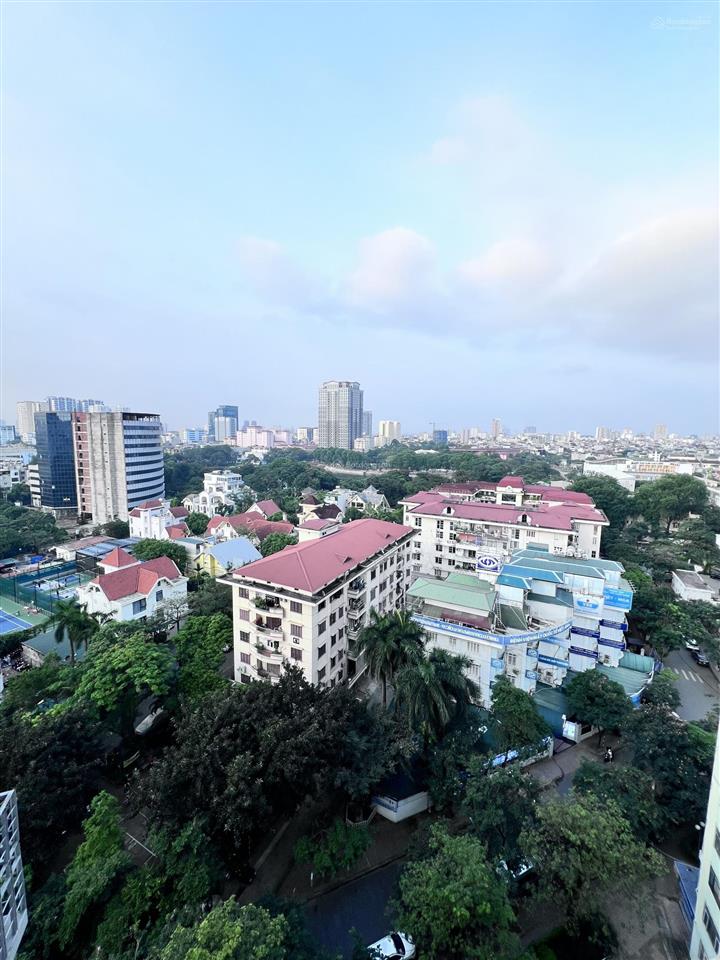 Bán chcc 98m2, 3n, 2vs, nhà đẹp, làng quốc tế thăng long, trần đăng ninh, dịch vọng, cầu giấy