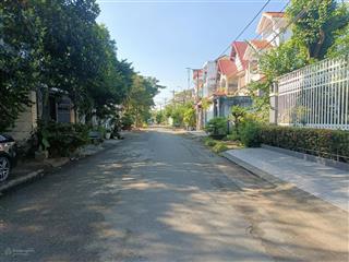 Nhà gần nguyễn duy trinh  quận 9  89.3m2  4 tầng  đường 10m  9.85 tỷ