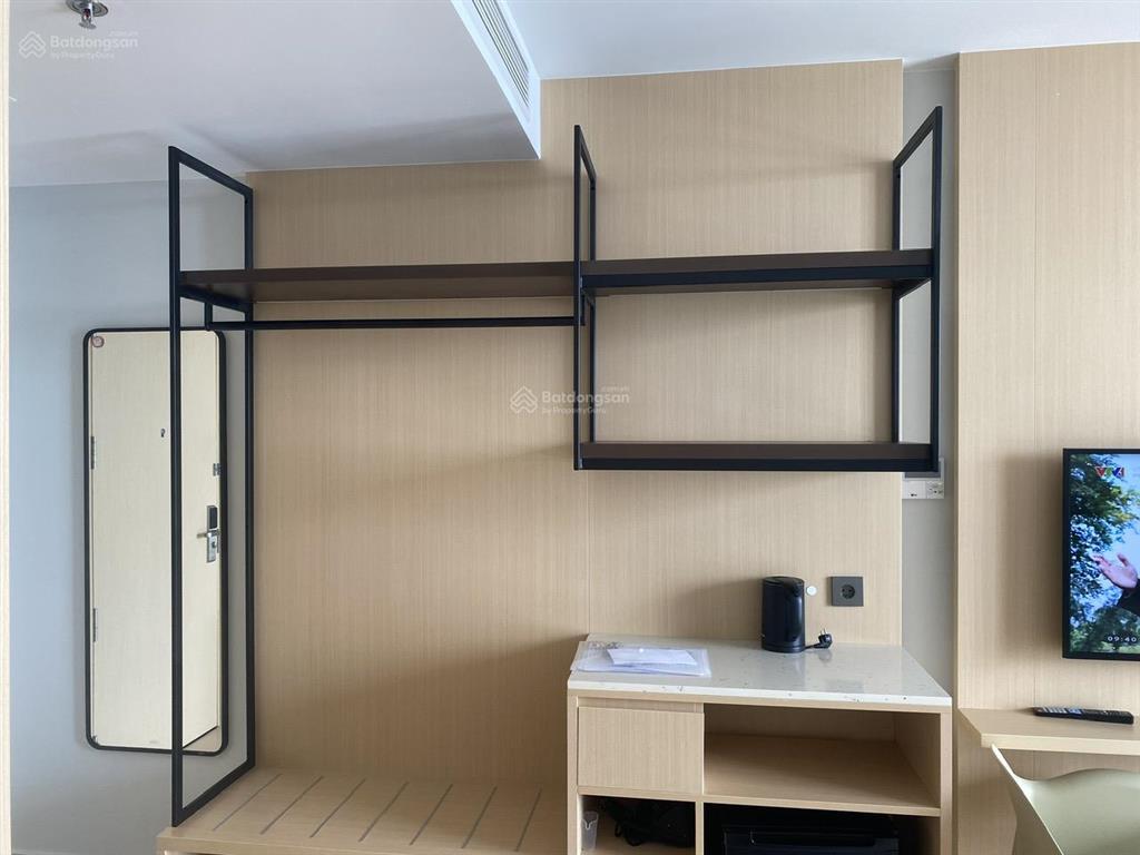 Bán nhanh căn hộ để ở. the arena giá chỉ 1,380. view siêu đẹp. seb chỉ 1 tỉ, linght a giá 830.