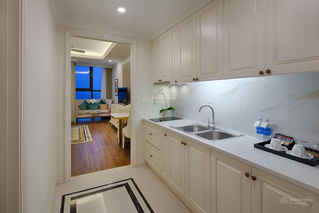 Bán căn hộ chung cư giá thấp nhất dự án 1,570. nội thất 5 sao, căn view sông giá 2 tỉ,