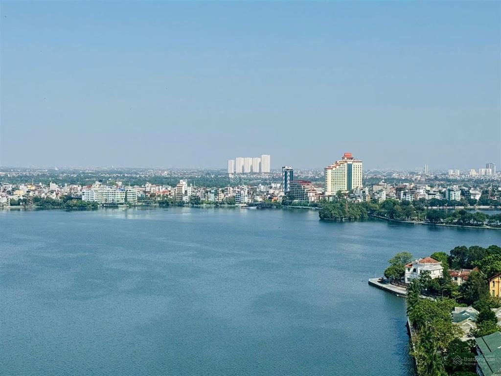 Chính chủ bán căn 3 ngủ ,3wc 145m2 heritage west lake, lạc long quân, view hồ tây,giá 33tỷ
