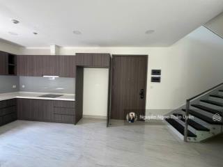 Rổ cđt  căn duplex centery 160m2 giá 13 tỷ có ô xe
