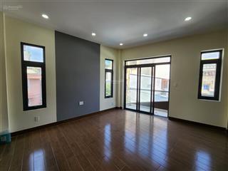 Mặt bằng kinh doanh gần đường vĩnh hội quận 4, cần bán gấp!!!!! chỉ 9.8 tỷ