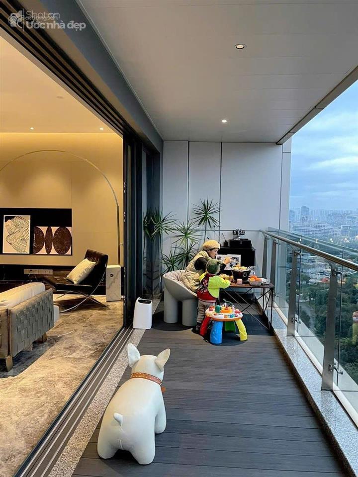 Căn hộ chung cư 118.4m2 giá 9 tỷ tòa trung yên 1, ngã tư trung kính  vũ phạm hàm sửa được 4 ngủ