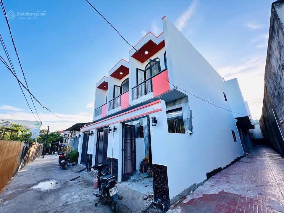 Bán nhà mới hoàn thiện, 1 trệt 1 lầu, 2 phòng ngủ, khu tân kim cần giuộc