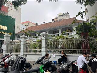 Nhà c4 mp quảng khánh 410m2, mt 18m, căn góc, view trực diện hồ tây, cách nhà hát 100m, vỉa hè rộng