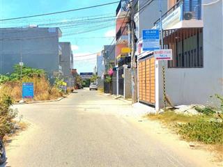 Đất đẹp 75m2( ngang 5m) đường thông, tiện mb kinh doanh phường long trường quận 9 giá 4 tỷ 9