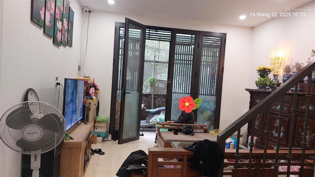 Bán nhà c4, âu cơ 36m2. mt 4m, 2t, 2n, 2vs, tây hồ. 2.05 tỷ. gần ô tô