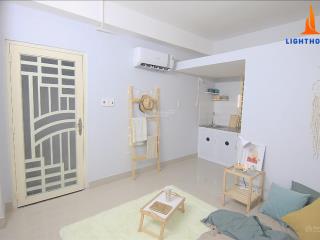 Phòng bé xinh đầy đủ tiện nghi sát đh văn lang