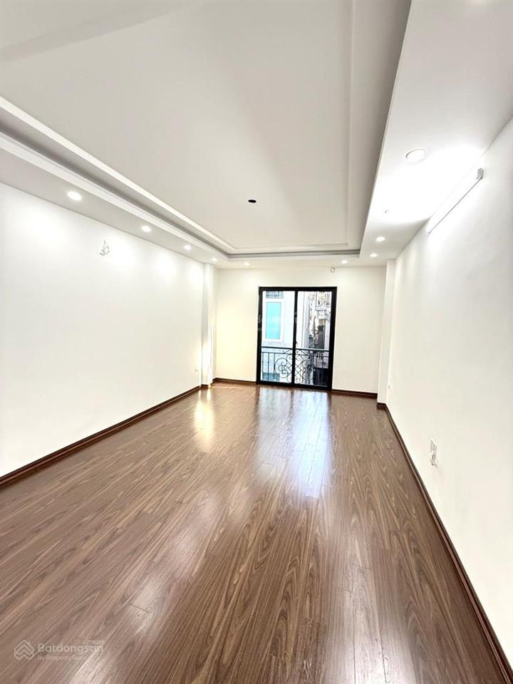Trần đại nghĩa  ô tô vào nhà  40m²  5 tầng  thang máy  chỉ 12 tỷ 4