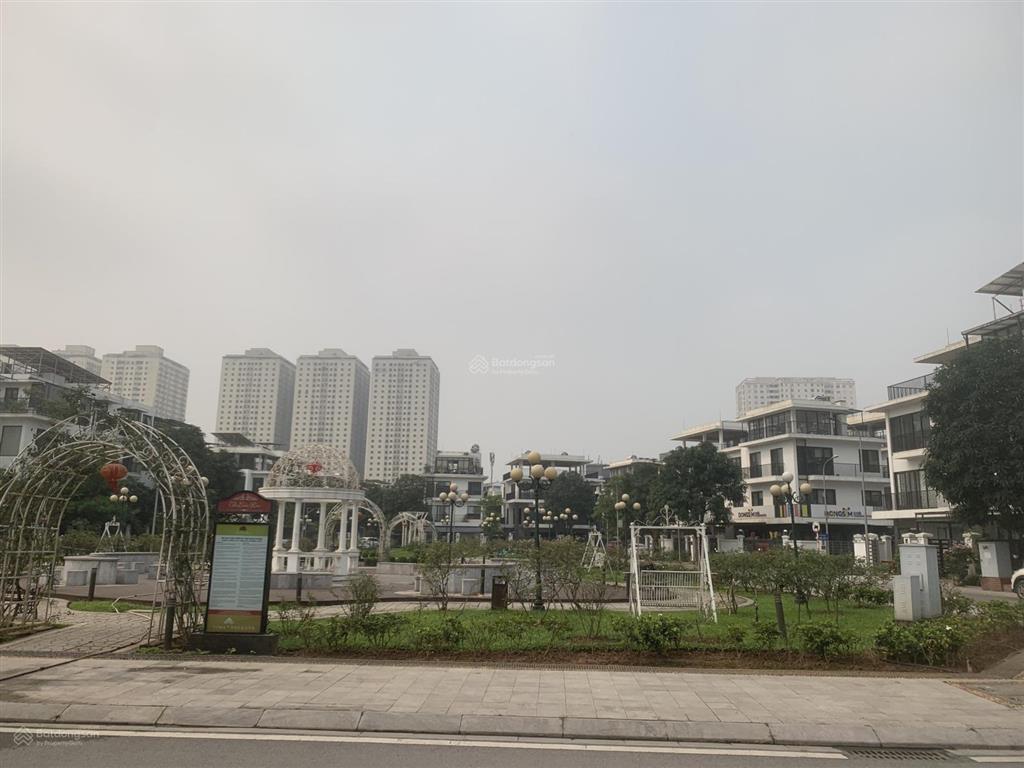 Siêu phẩm duy nhất bàn giao thô diện tích 82,5m2 đẹp nhất dự án. giá bán 20.5 tỷ thu về