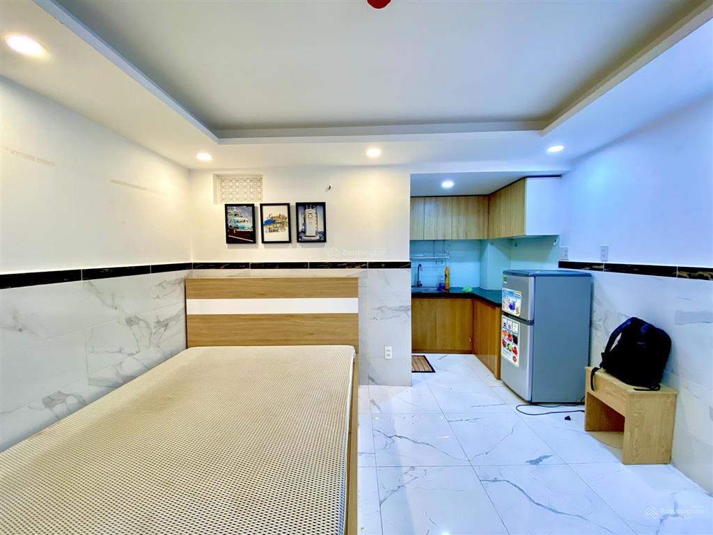 Chính chủ cho thuê phòng trọ  full nội thất  an ninh  ngay chợ bà chiểu  cầu bông