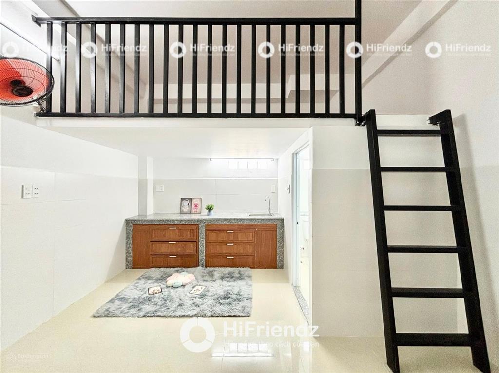 Phòng trọ giá rẻ máy lạnh sẵn có thang máy  ngay aeon tân phú  có thể ở ngay  hoặc đầu tháng 1