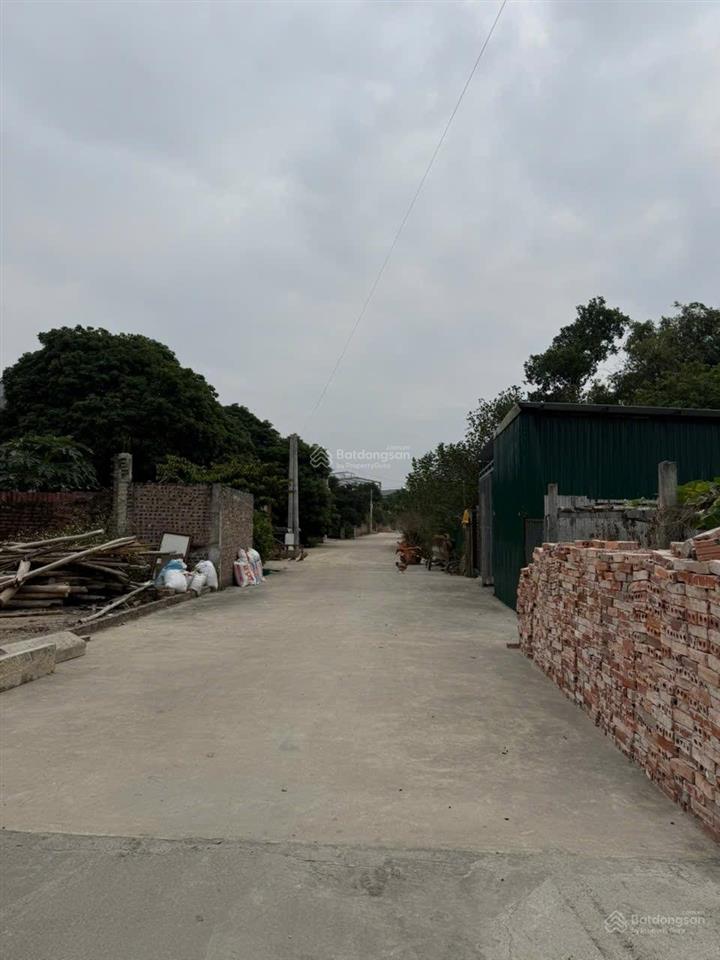 Đón đầu dự án đường 1,5 nghìn tỷ hn đại lải đường rộng 6m full tc