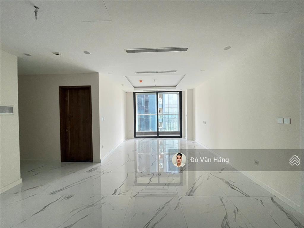 Bán căn góc 3 ngủ, 104m2 giá bao toàn trục sunshine city đồ cơ bản  10,3 tỷ sổ đỏ sang tên