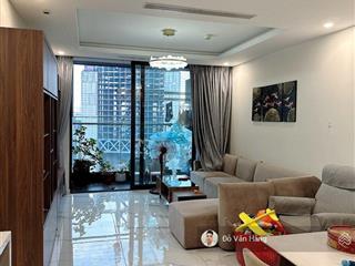 Bán căn 2 ngủ full đồ sunshine city ban công đông nam  giá 8,5 tỷ bao phí sổ đỏ sang tên