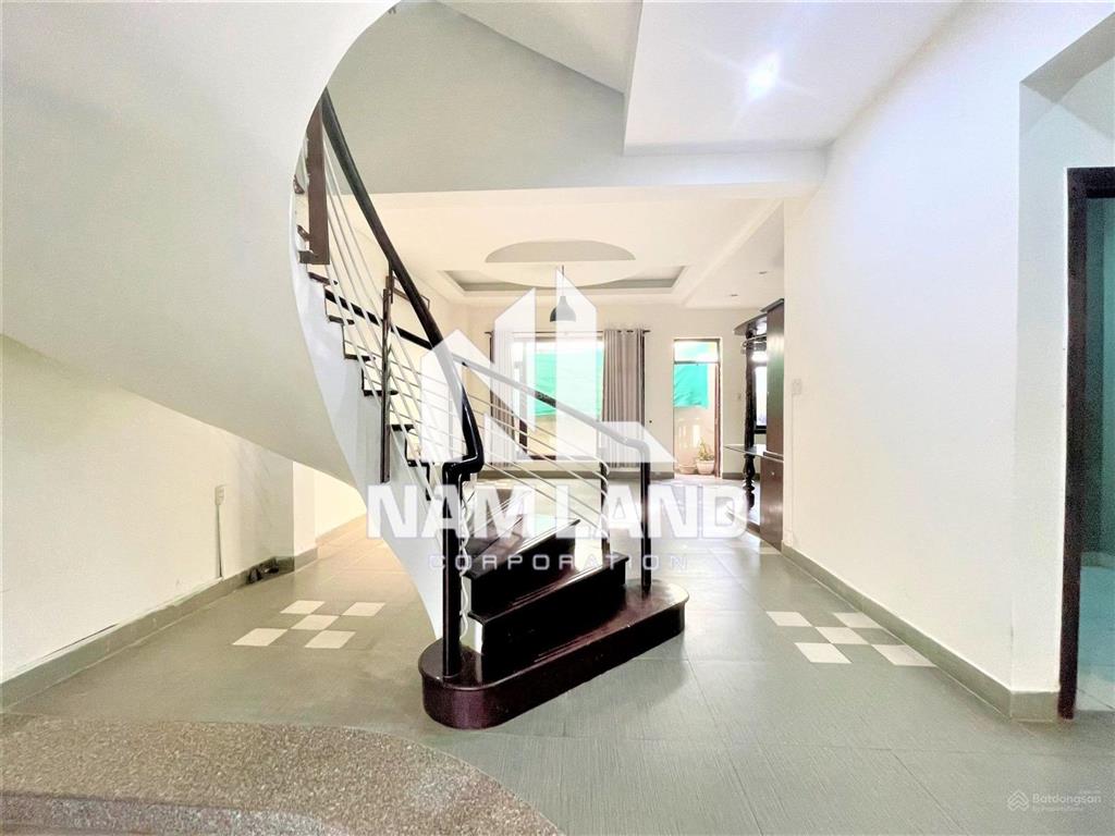 Cho thuê villa bờ sông sài gòn dtsd 400m2 đường 30gía 40tr/tháng